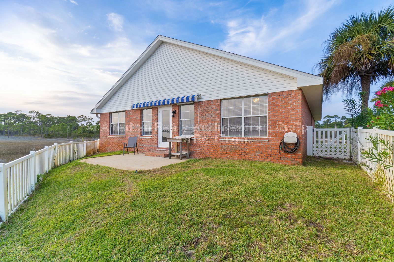 742 Saltair Lane property image