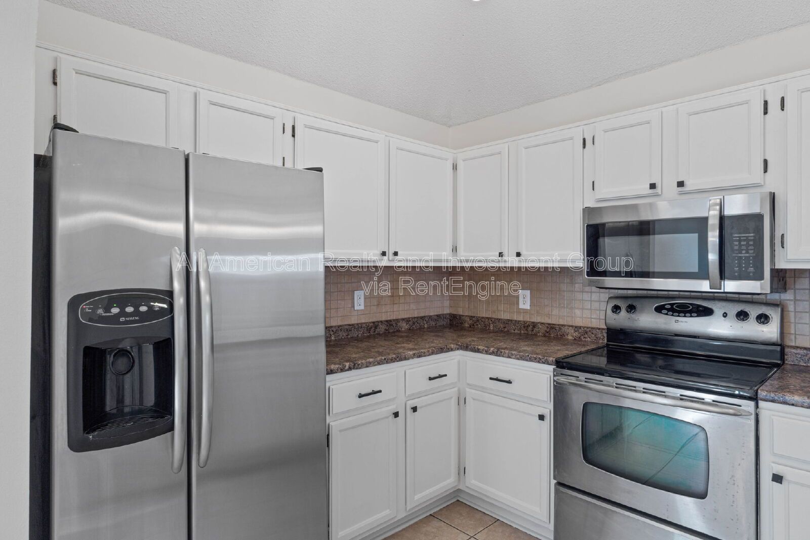 1721 Colonial Court property image