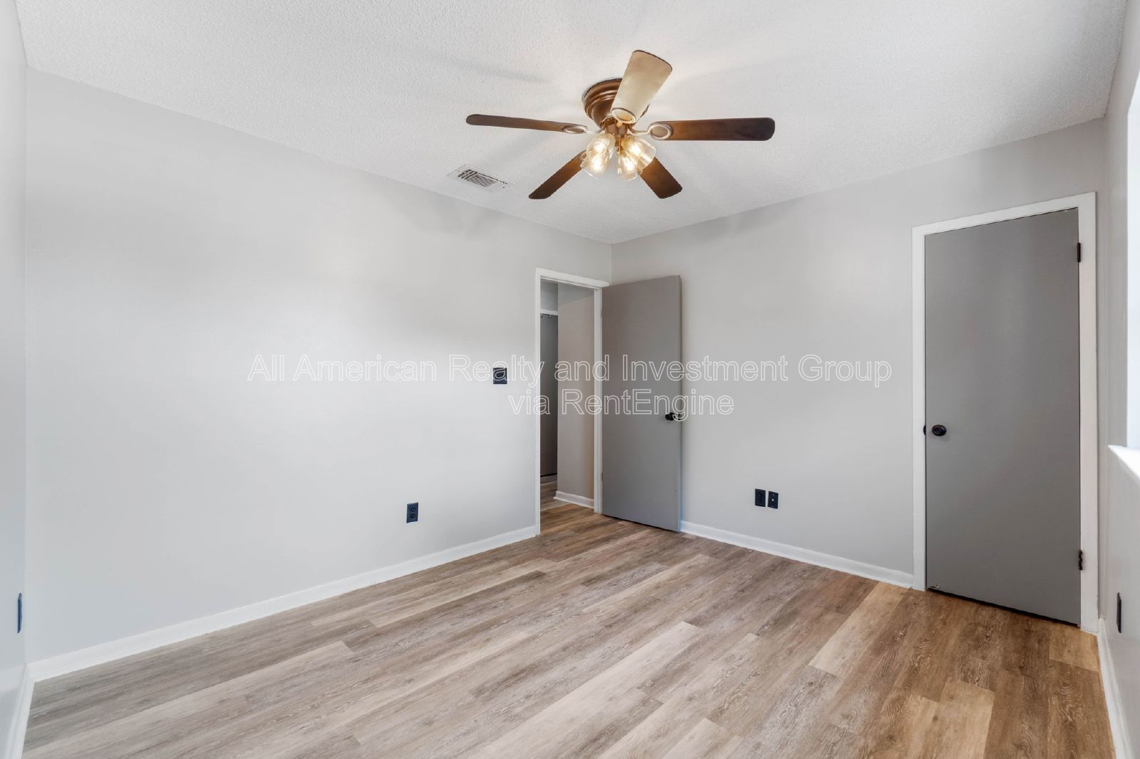696 Tyner Street property image