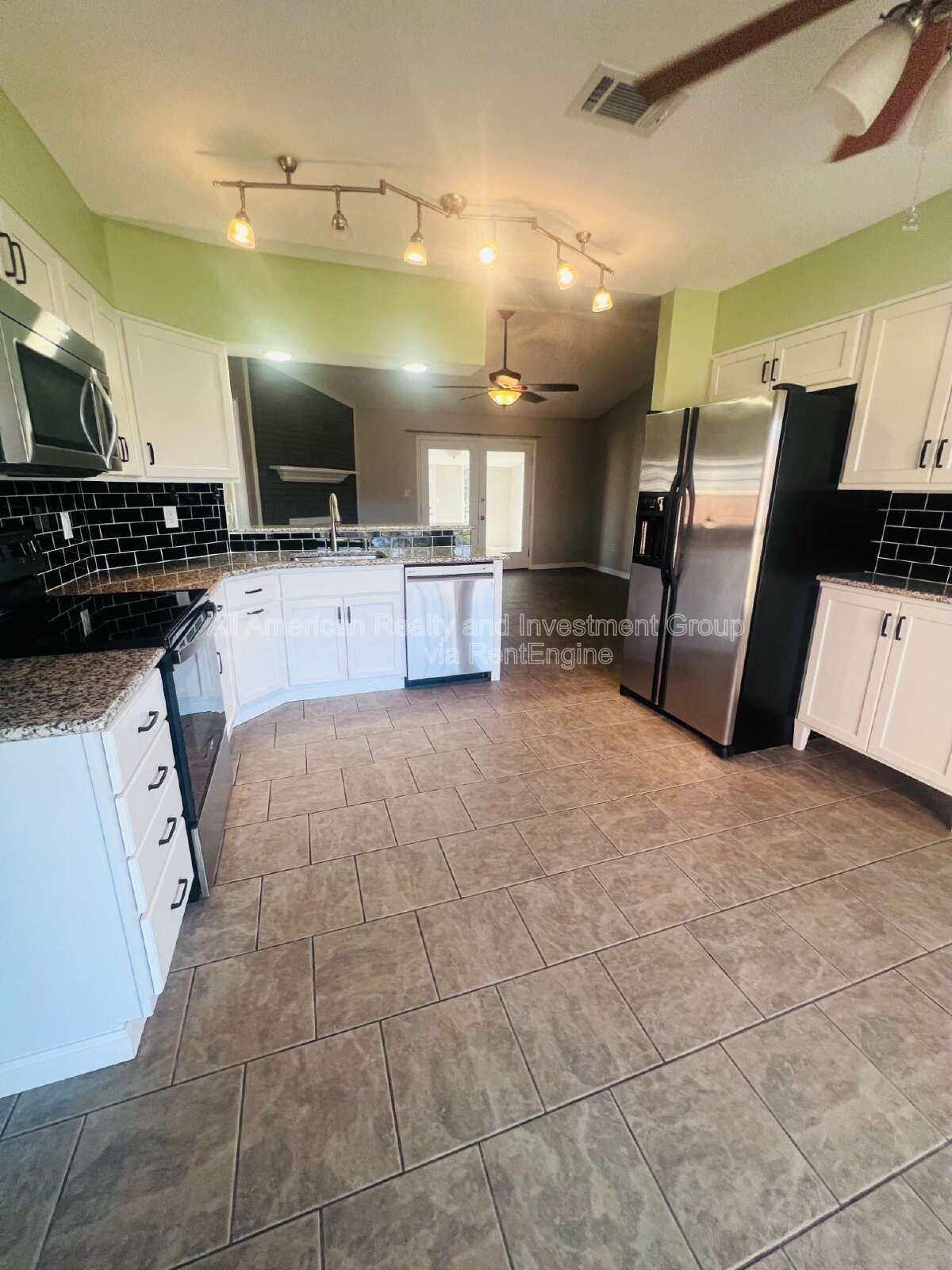 2220 Kerra Lane property image