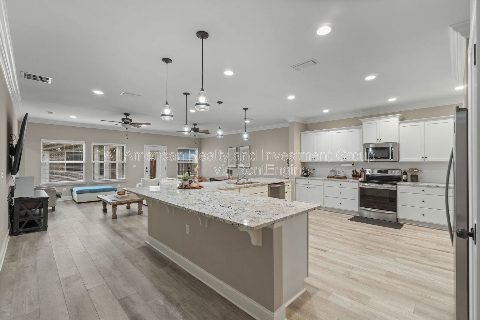 33 8th Avenue property image