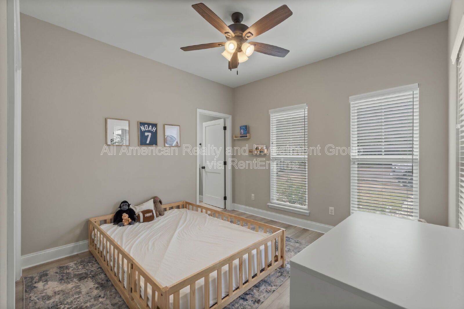 33 8th Avenue property image