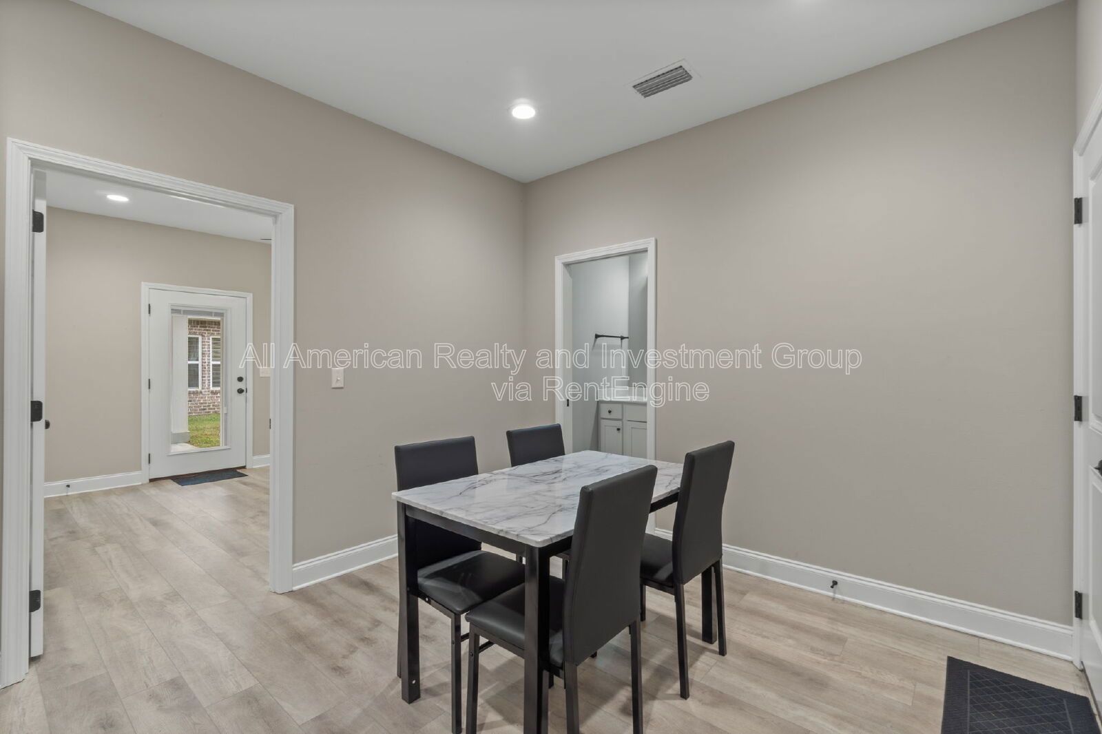 33 8th Avenue property image