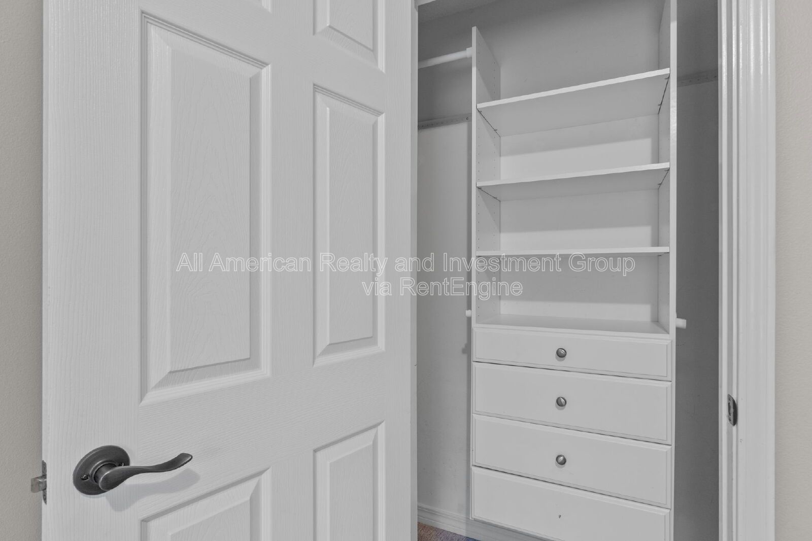 917 Lajolla Lane property image