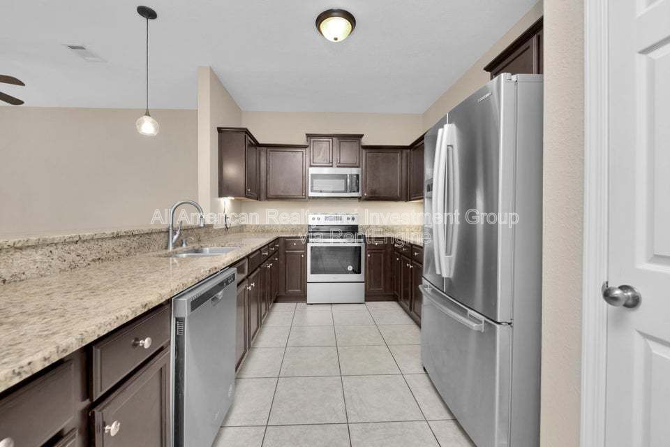 994 Leigh Ann Lane property image