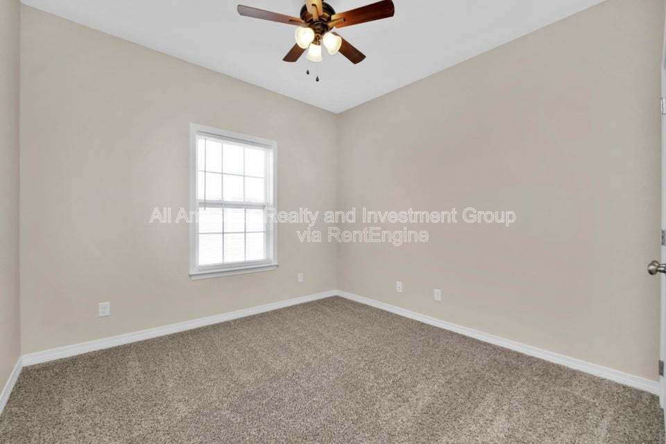 994 Leigh Ann Lane property image