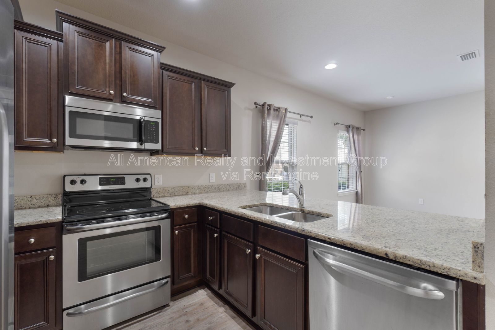 8827 Little Cormorant Ln property image