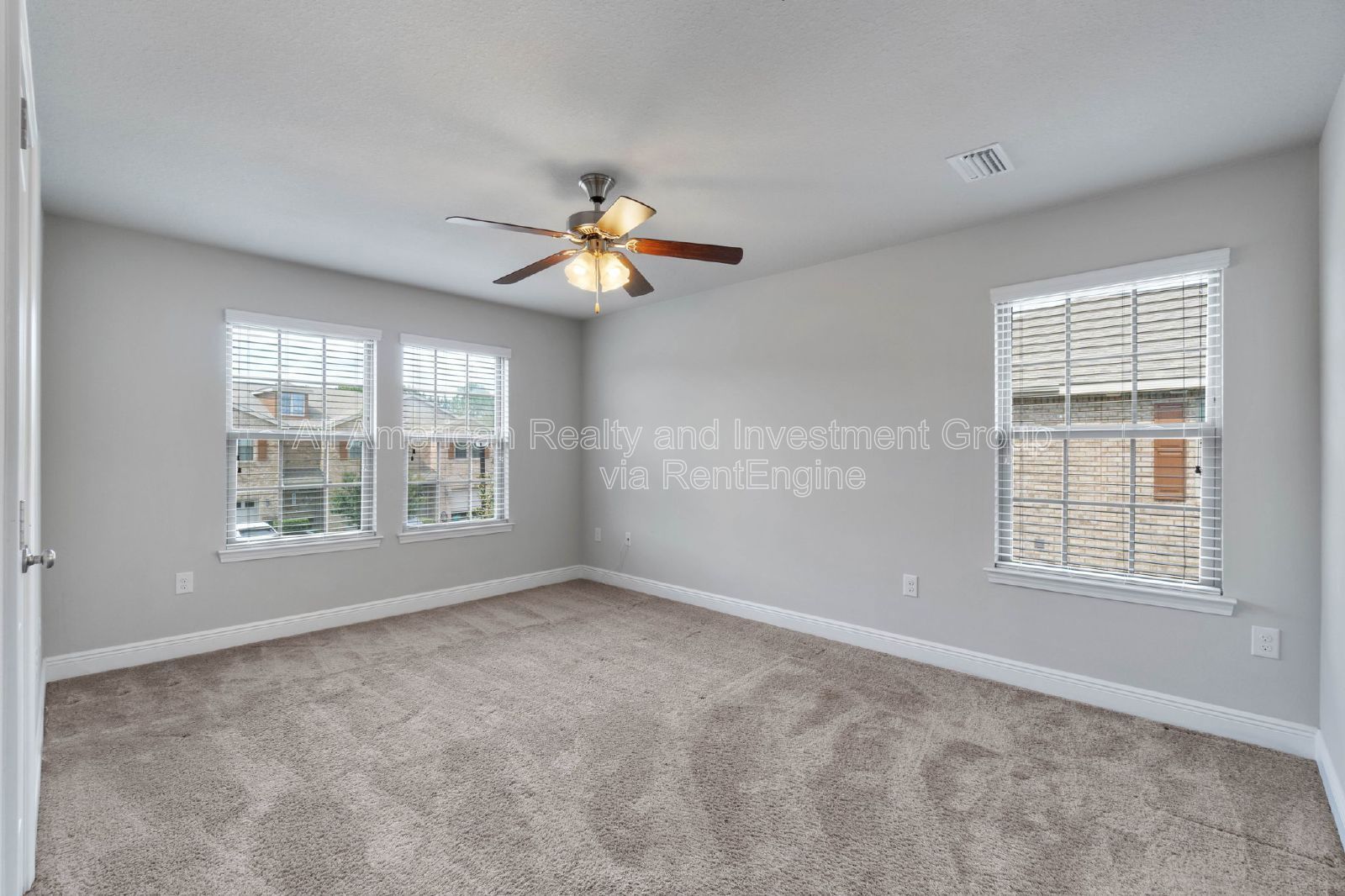 8827 Little Cormorant Ln property image