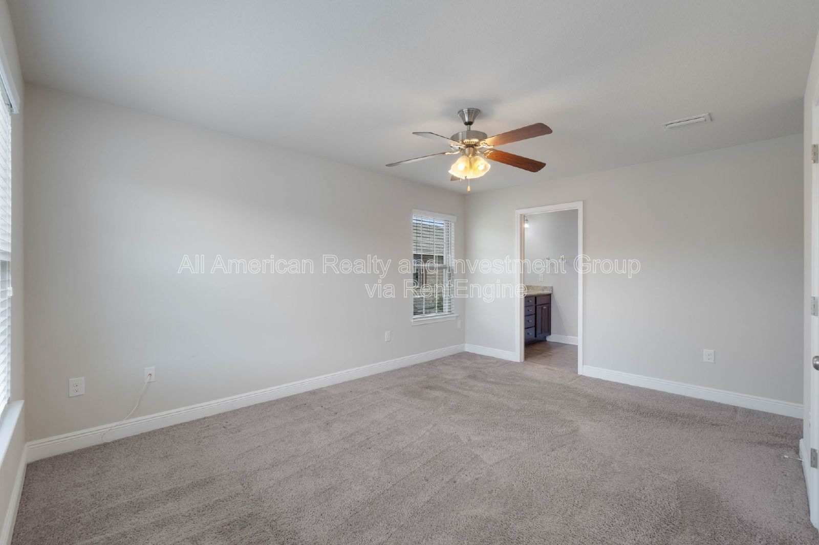 8827 Little Cormorant Ln property image