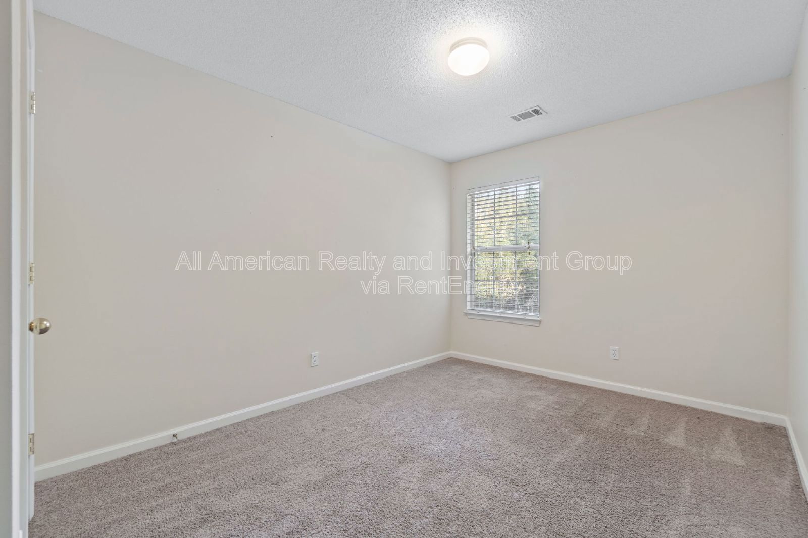 416 Crooked Pine Trail property image