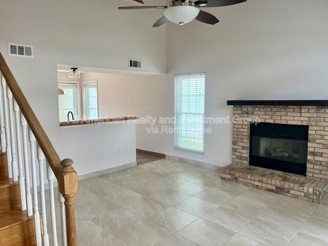 366 Canterbury Circle NW property image