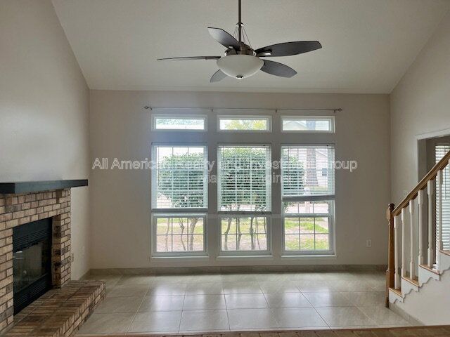 366 Canterbury Circle NW property image