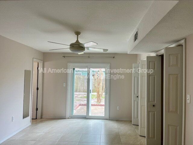 366 Canterbury Circle NW property image