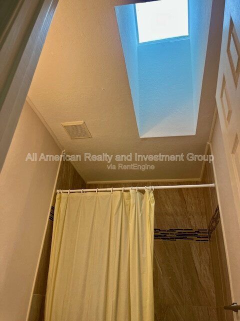 366 Canterbury Circle NW property image