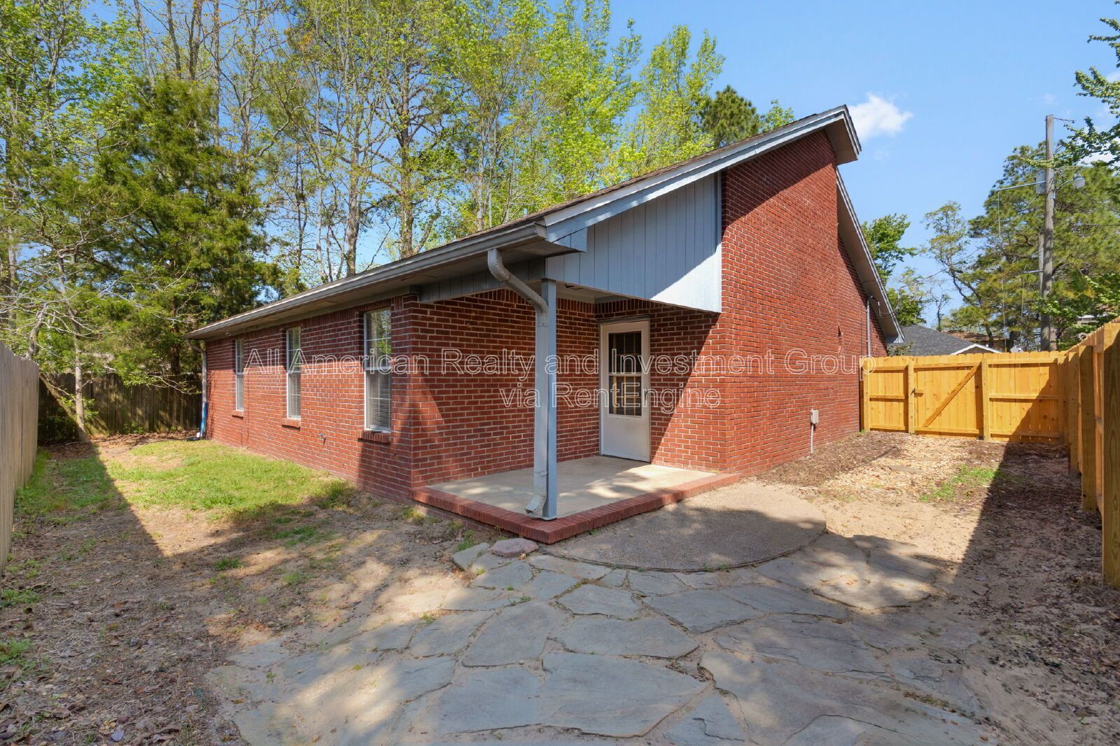 504 Easy Street property image