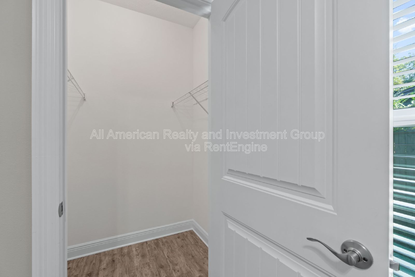 242 Cecelia Dr NW property image