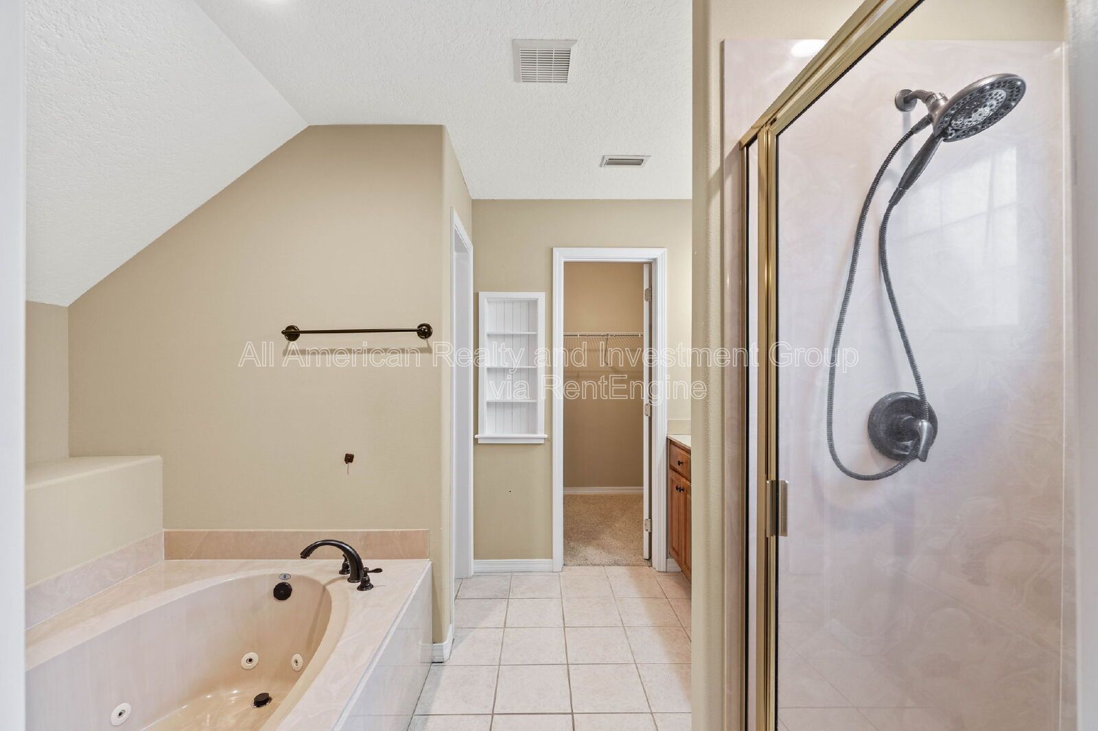 1946 Kadima Circle property image