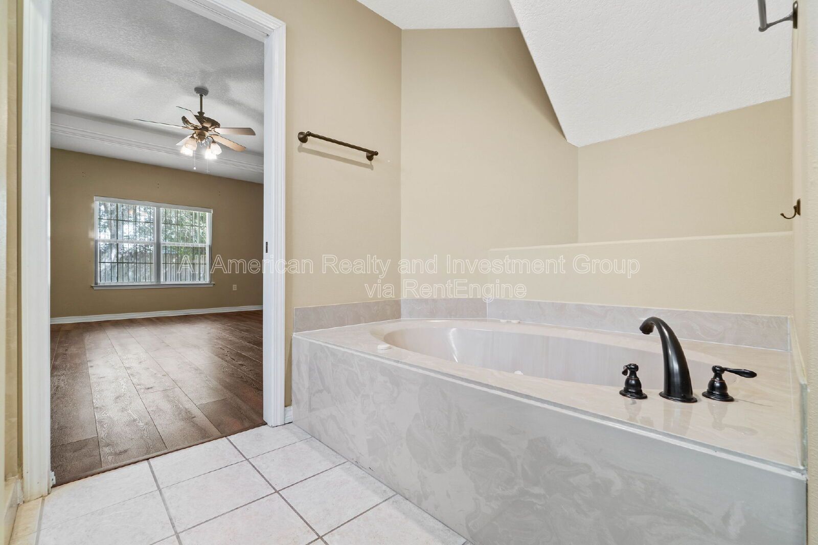 1946 Kadima Circle property image