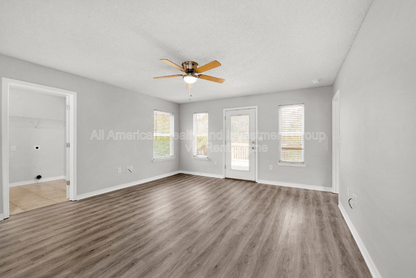 648 Alysheba Dr property image