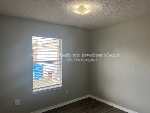 1995 Catline Circle property image