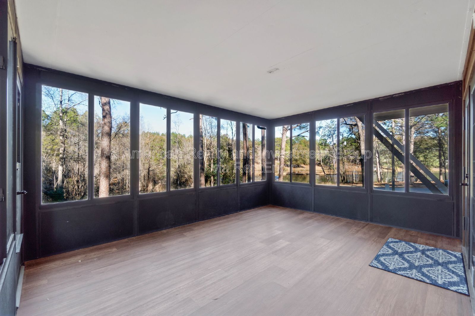 1315 Grandview Drive property image