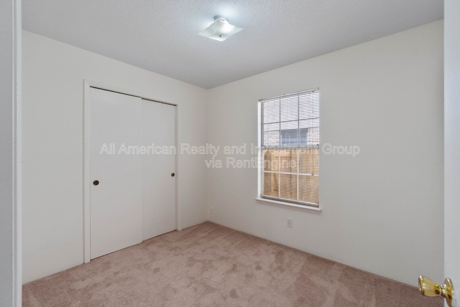 510 Woodland Park Circle property image