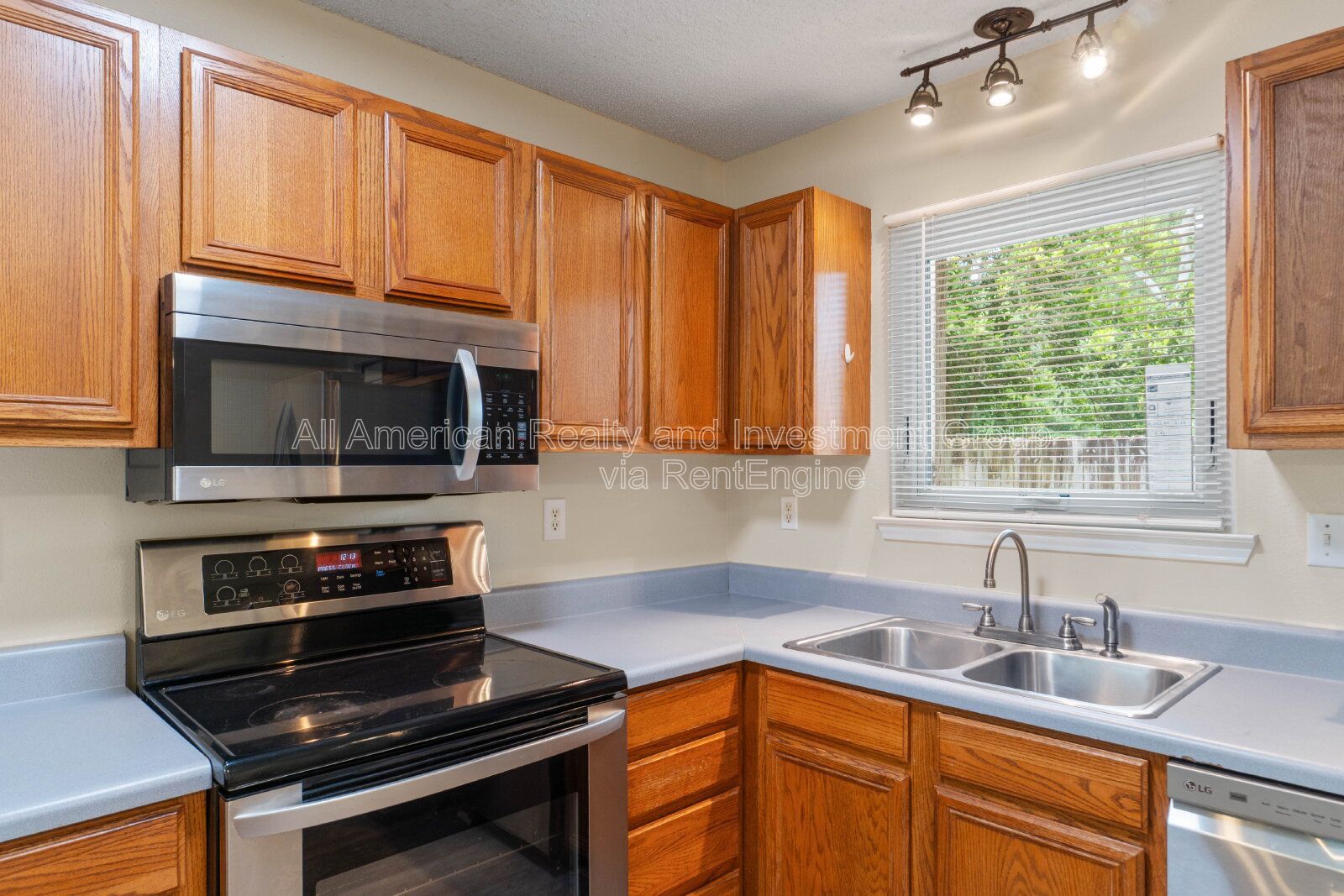 104 Hydac Road B property image
