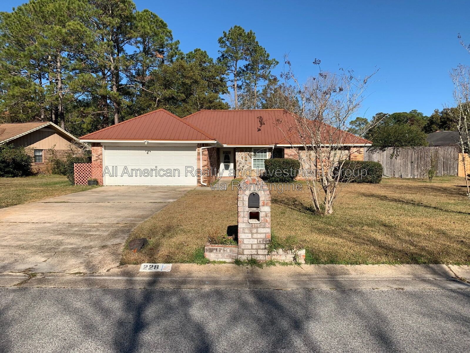 228 Echo Circle property image