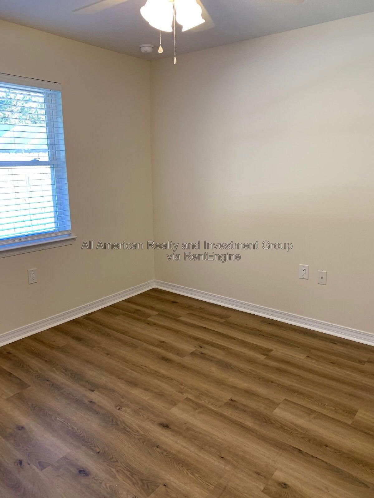 228 Echo Circle property image