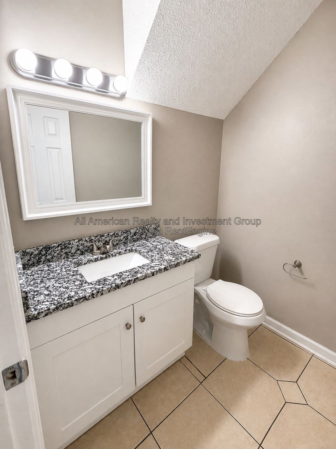 939 Tanager road 8 property image