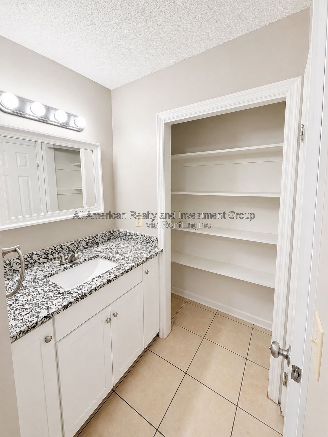 939 Tanager road 8 property image