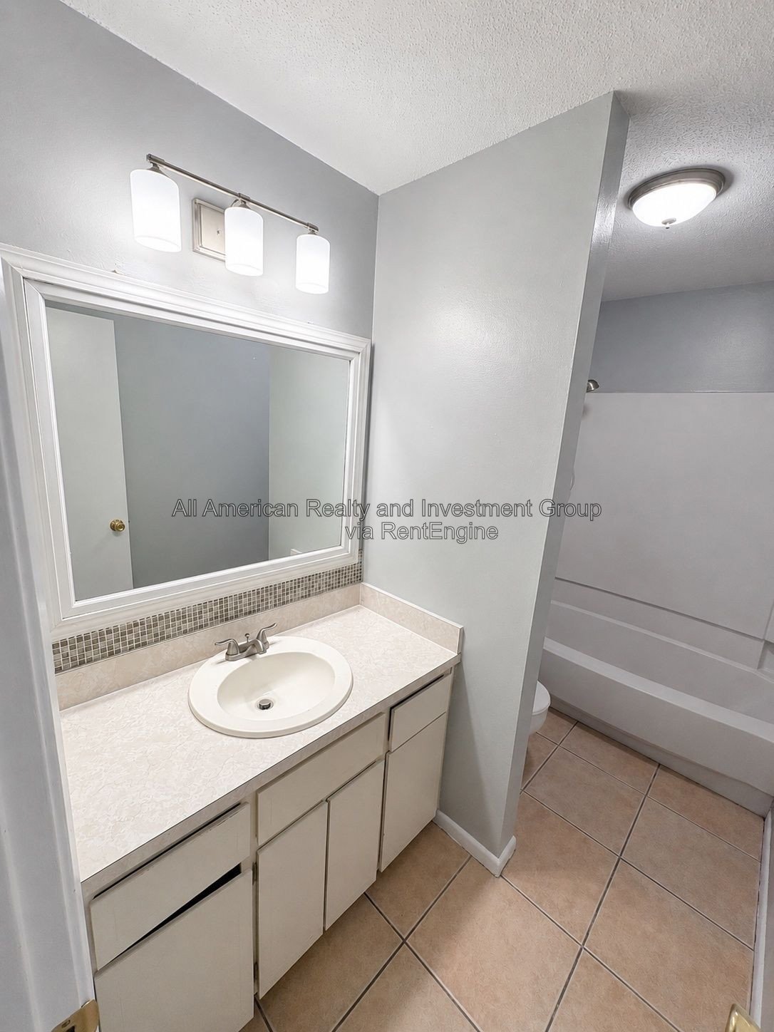 217 oak street unit c property image