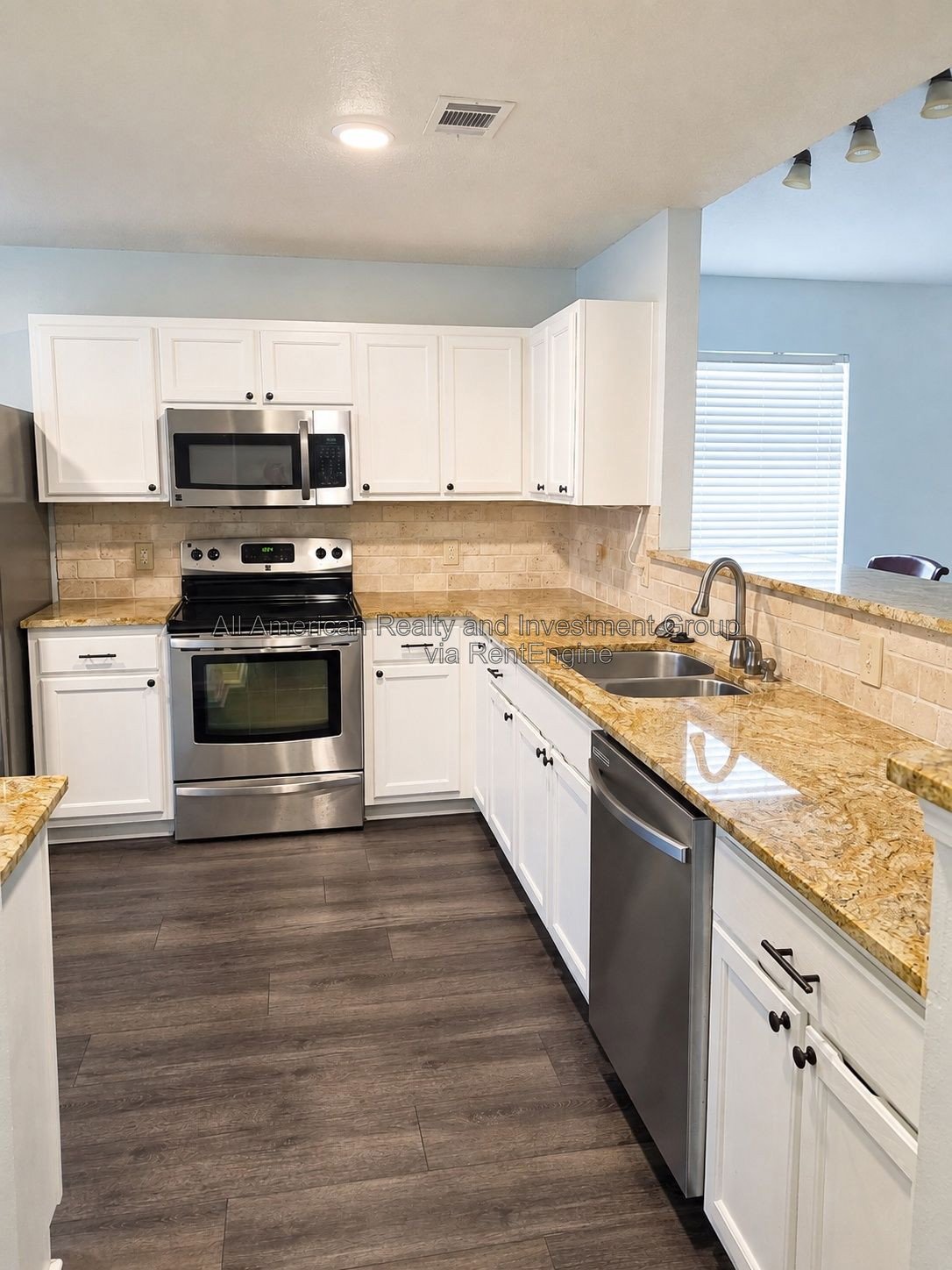 994 John Wayne property image