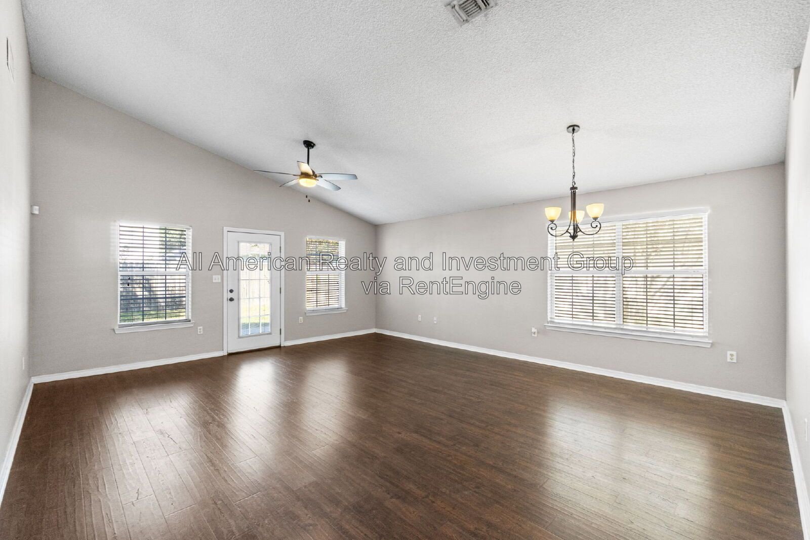 561 Rough leaf property image