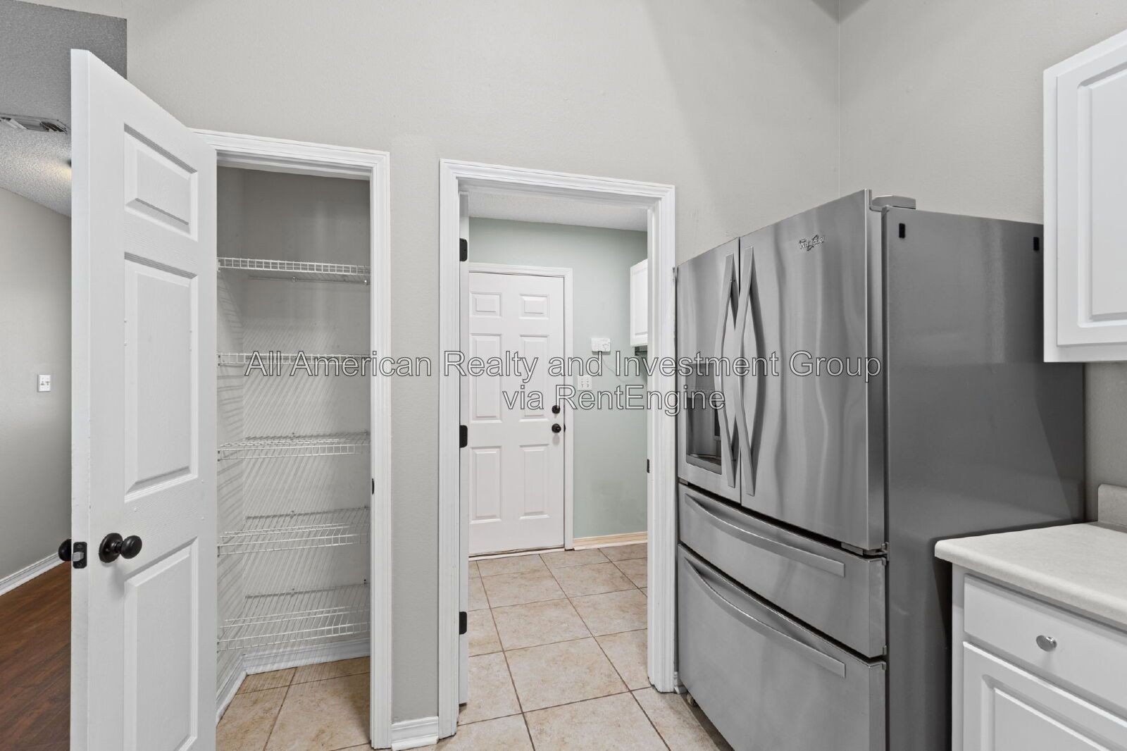 561 Rough leaf property image
