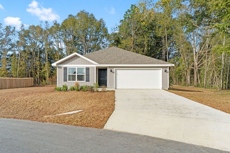 3130 Van Day Way Crestview, FL 32539 All American Realty